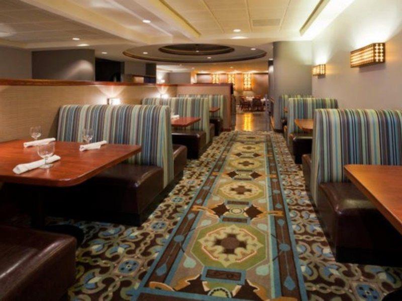 Courtyard By Marriott Minneapolis Downtown Exterior foto